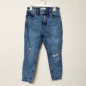 Abercrombie & Fitch The Mom High Rise Jeans Size 28/6R Blue Denim